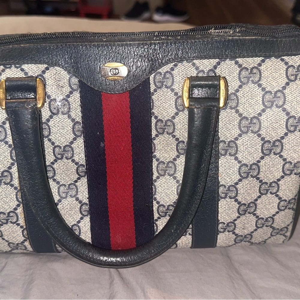 Gucci Bag Original Has the certifícate